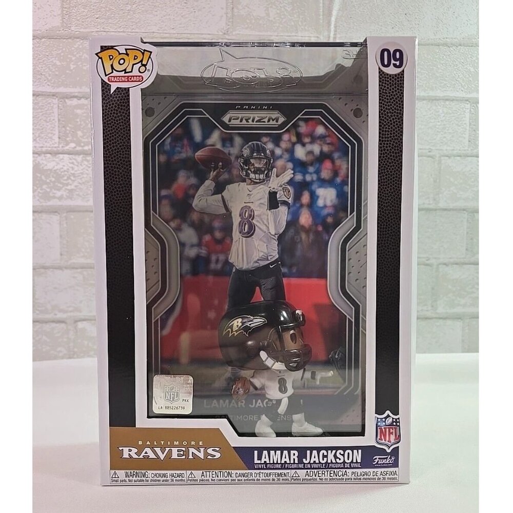 Funko POP Lamar Jackson #09 Baltimore Ravens PANINI Prizm Trading Card EXCLUSIVE
